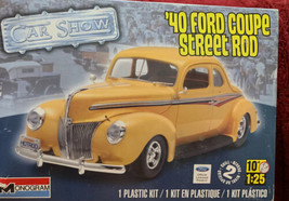 Monogram Models , 40 Ford Couple Street Rod ,,open Box - $39.48