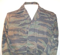 Poly-cotton BDU-style &quot;tigerstripe&quot; camouflage coat Medium Regular; Fron... - $50.00