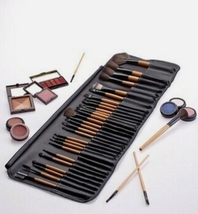 32 Piece Makeup Brush Set A Perfect Set To Apply Your Makeup - £20.32 GBP