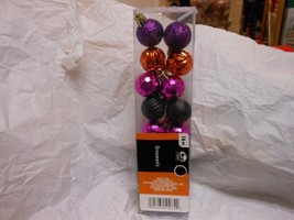 Halloween Miniature Ornaments Black, Orange or Purple Set of 16 with Str... - $8.86
