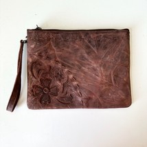 NEW Lane Boots ROBIN Brown Leather Wristlet Clutch Small Purse Floral 10 x 7.5 - £54.44 GBP