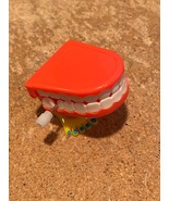 Wind Up Chattering Teeth w/Feet *Pre Owned/Nice Condition* DTB - $11.99