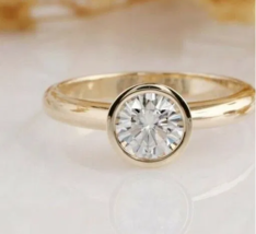 1.50 Ct Round Diamond Bezel-Set Wedding Engagement Ring Solid 14k Yellow Gold FN - £89.35 GBP