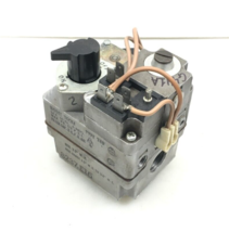 White Rodgers 36C84 240 HVAC Furnace Gas Valve Natural Gas  1/2&quot; used #G... - £62.50 GBP