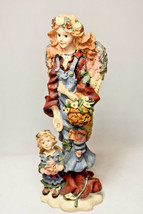 Boyds Folkstone: Cosmos - Style 28201 - The Gardening Angel - £14.50 GBP