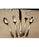 SIMEON L. &amp; GEORGE H. ROGERS JASMINE DESIGN - 5 PIECES - $795.72 MXN