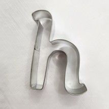 Cookie Cutter Initial Letter H Wilton Brand Monogram Metal - £6.36 GBP