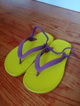 Crocs Chawaii Flip Flop Shoes Toddler Girls Size US 12 13 Yellow  - £18.31 GBP