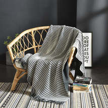 Simple Tassel Woolen Blanket American Hotel Sofa Blanket - £79.72 GBP