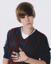 Justin Bieber Signed Autographed Glossy 8x10 Photo - £79.92 GBP