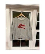 H &amp; M Etoiles sweatshirt red emblem long sleeve gray sz Large - $224.57 MXN