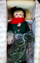 The Ashton-Drake Galleries "Oh Christmas Tree" 1995 Musical Doll Figurine #96553 - $49.49