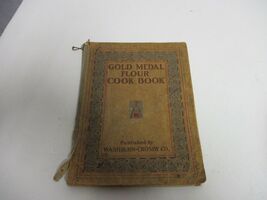 1910 Original GOLD MEDAL FLOUR Cook Book Washburn-Crosby - $22.76