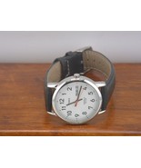 Pre-Owned Men’s Timex Leather Band Date Analog Watch - $18.80