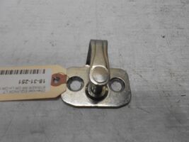 Genuine GM Door Lock Striker 20951578 - $16.99
