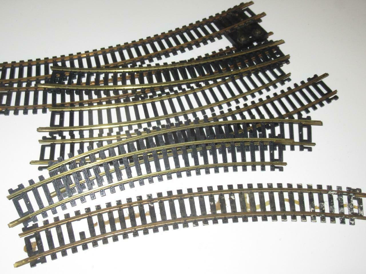 HO BRASS CURVED TRACK  - 8 SECTIONS - GOOD- H39 - $2.16