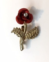 Vtg  Red  &amp; Gold Tone Rose Brooch &quot;C&quot; Catch Pin Matte Satin Finish Rhinestone - £7.99 GBP