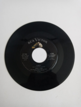 Perry Como Tomboy/Kiss Me And Kiss Me 45 Vinyl Record RCA Records - £2.69 GBP