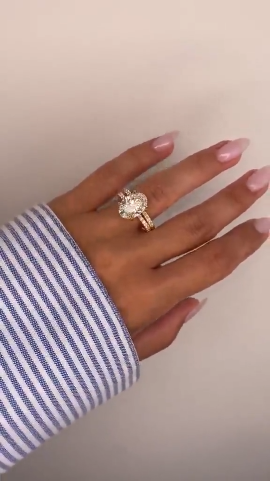 5.50 Carat Oval Cut E/VS1 Lab Grown Diamond Engagement Ring 14k Yellow Gold Item image 2