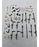 Lot Of (48) Warhammer Fantasy Skeleton Weapon Bits And Pieces - €23,21 EUR