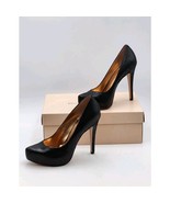 BCBGeneration Parade Womans Black Snakeskin Leather Pumps Size 7M Origin... - $851.59 MXN
