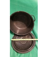Enamel black speckled pan with lid - Round 9⅜&quot; x 4¼ Tall - $39.51 CAD