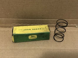 John Deere Original Equipment # R26659 - Spring - $5.54