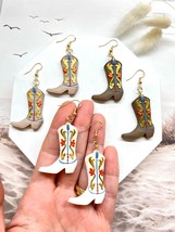 Cowgirl boots clay earrings, western boots dangle earrings, boot clay earrings,  - £31.36 GBP