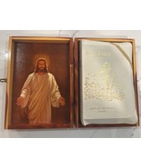 Holy Bible Illustrated Light of the World Edition 1971 In Engraved Cedar... - $945.16 MXN