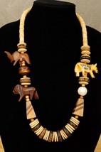 Artisan Jewelry Hand Crafted African Animal Ethnic Chunky Wood Beaded Necklace - £27.36 GBP