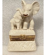 Lenox Treasures Tender Hearts Elephant Box w/GP Elephant Charm) Loose/No... - $29.83 CAD