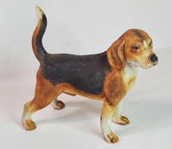 Beagle Hound Dog Hunter Figurine Matte Porcelain Vintage Japan 5.5x5.25i... - £14.20 GBP