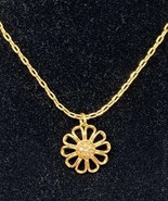 COACH Gold Tone Daisy Flower Pendant Necklace - Flower Center Swarovski ... - £54.22 GBP