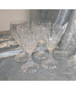 Mikasa Park Lane - 4 Wine Glasses - $1,216.71 MXN