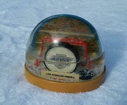 Los Angeles Kings Hockey Snowglobe Snow Globe Series 1 Water Low Plastic - £19.97 GBP