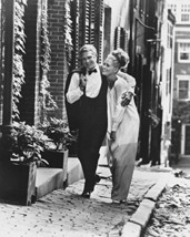 Steve Mcqueen And Faye Dunaway B&amp;W Photo 16x20 Canvas Giclee - $69.99