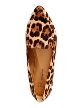 Time and Tru ~ Women&#39;s 7.5 Wide ~ Pointed Toe ~ Casual ~ Flats ~ Leopard... - £17.67 GBP