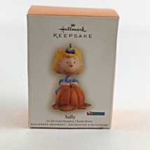 Hallmark Halloween Ornament Peanuts Sally Great Pumpkin Charlie Brown Ne... - £39.38 GBP