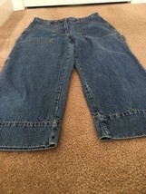 Bill Blass Women&#39;s Capri Jeans Blue Pockets Size 10 - £37.84 GBP