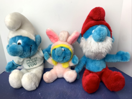 Lot of 3 1979 Smurfs Plush Dolls Toys Papa Smurfette Bunny Wallace Berry Peyo - £15.56 GBP