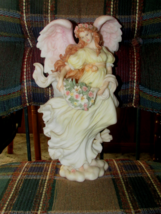Seraphim Classics 12&quot; Roman Angel Chloe Natures Gift 1997 Limited Edition #78068 - £38.63 GBP