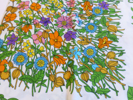 VTG Bassetti All cotton made in Italy for Kaufmann&#39;s Floral pattern tabl... - £29.78 GBP