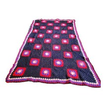 Vintage Handmade Crochet Afghan Throw Blanket Black Red Granny Square Twin Size - £44.83 GBP