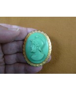 CM141-3 Bearded Knight w/ Helmet mint green CAMEO oval brass Pin Pendant... - €30,03 EUR