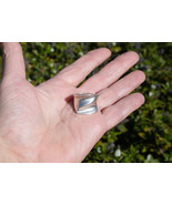 925 SOLID 16g STERLING SILVER POLISHED TRI-DOME RING SIZE-7.5 20mm SPIRA... - $547.14 MXN