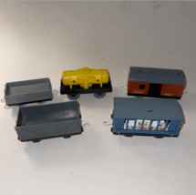 2002 2006 TOMY Thomas the Tank Engine Troublesome Sodor Fuel Mail Chicken Cargo - $29.99