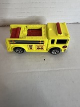 Car Miniature Hotwheels« Firefighter Truck Yellow » 1976 IN Very Good Co... - €4,41 EUR