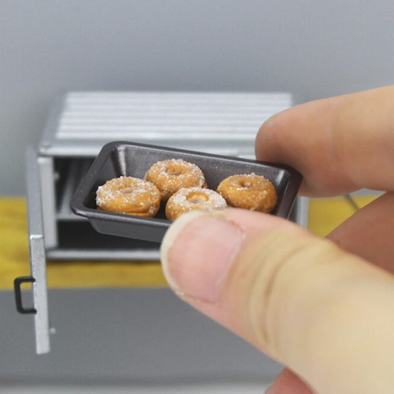 1Pc 1:12 Dollhouse Miniature Accessories Ovenware Baking Tray Mini Metal Alloy  - £7.99 GBP