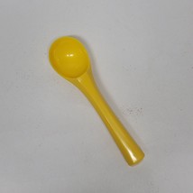 Ice Cream Scoop Rubbermaid Yellow Plastic - $3.96