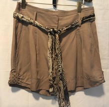 Cache Short Size 4/6 S Embellished Ruched Cuff Tan Removable Self Belt D... - $34.95